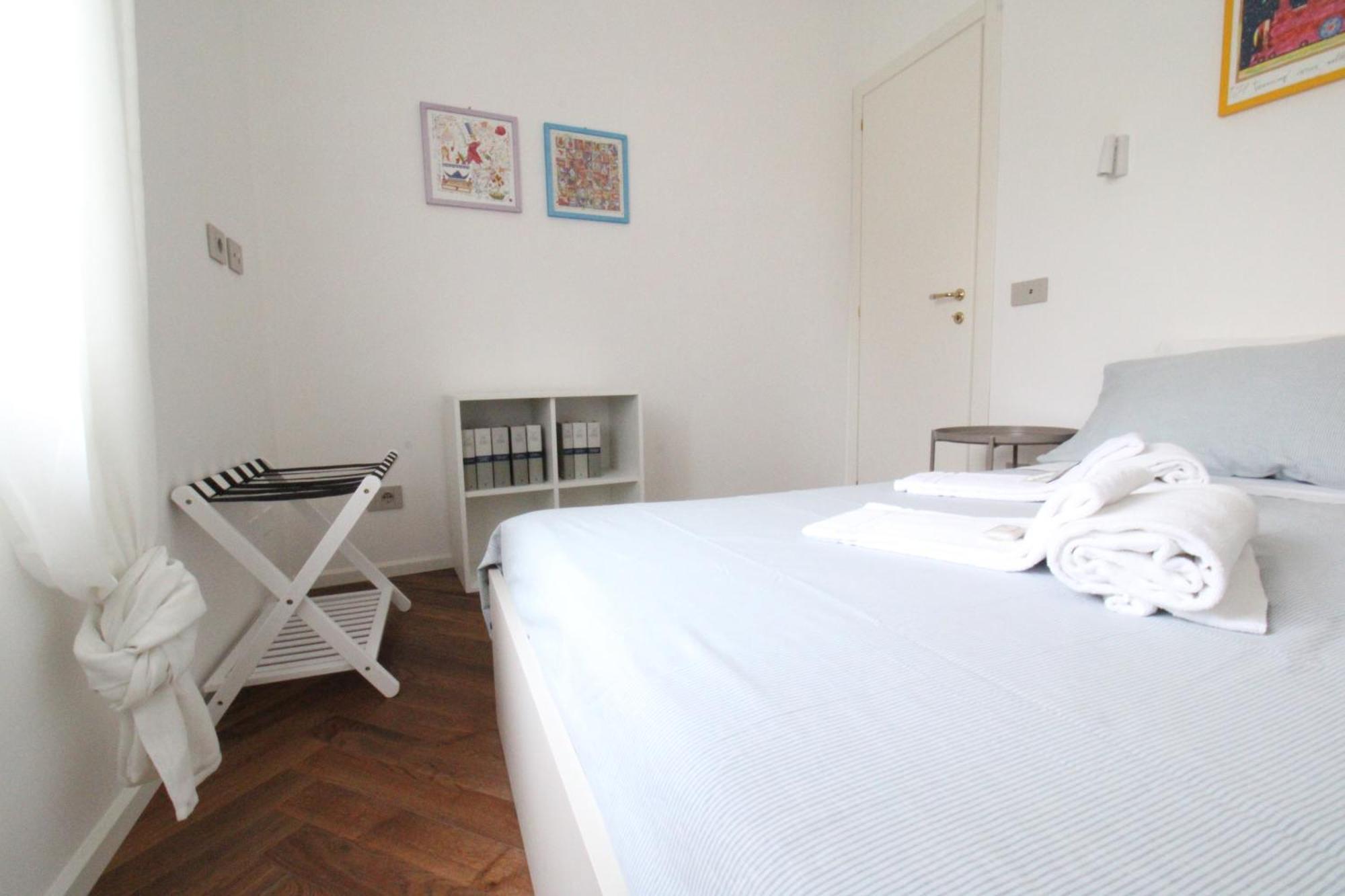 The View Apartment Siena Bagian luar foto