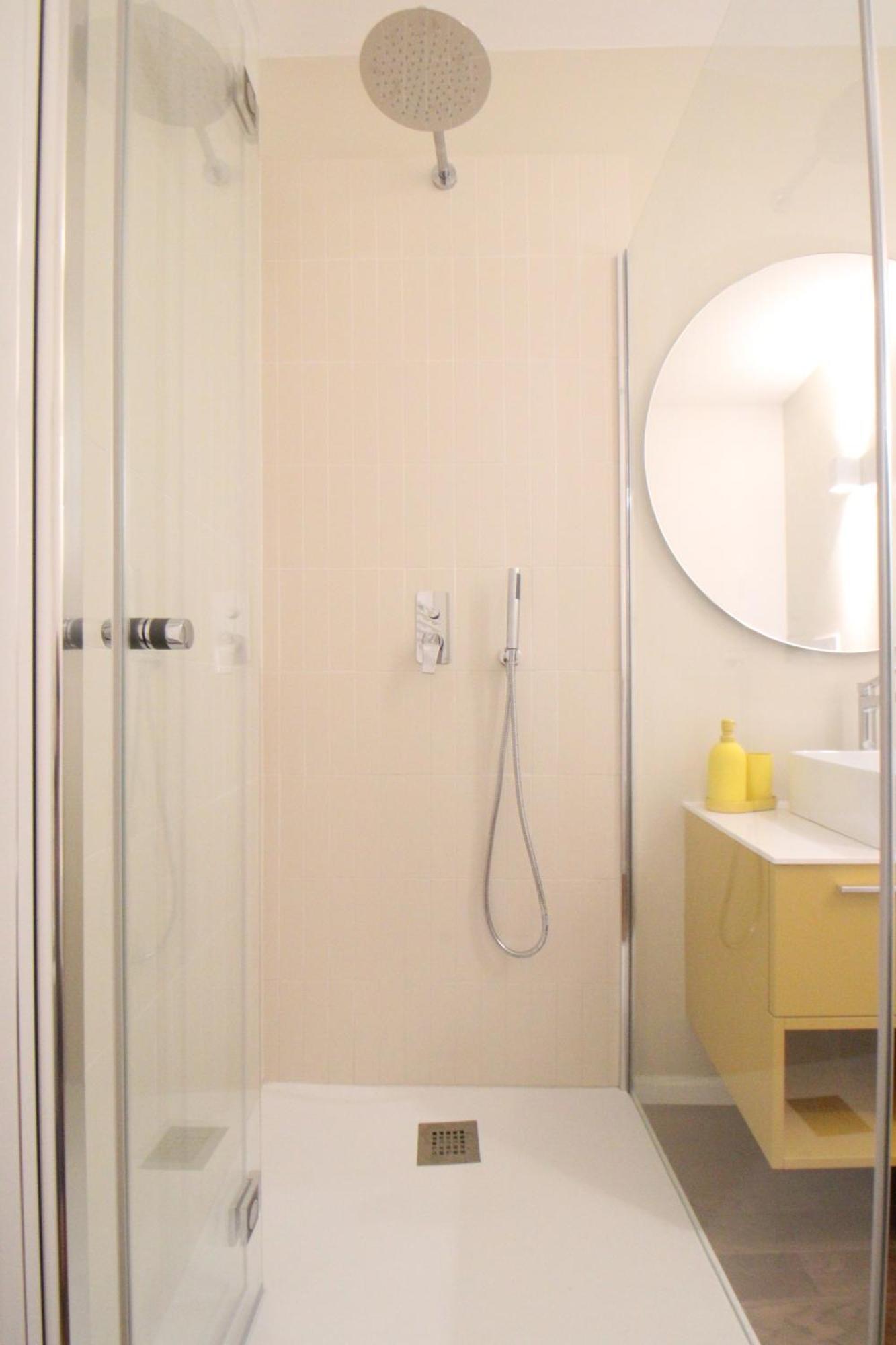 The View Apartment Siena Bagian luar foto