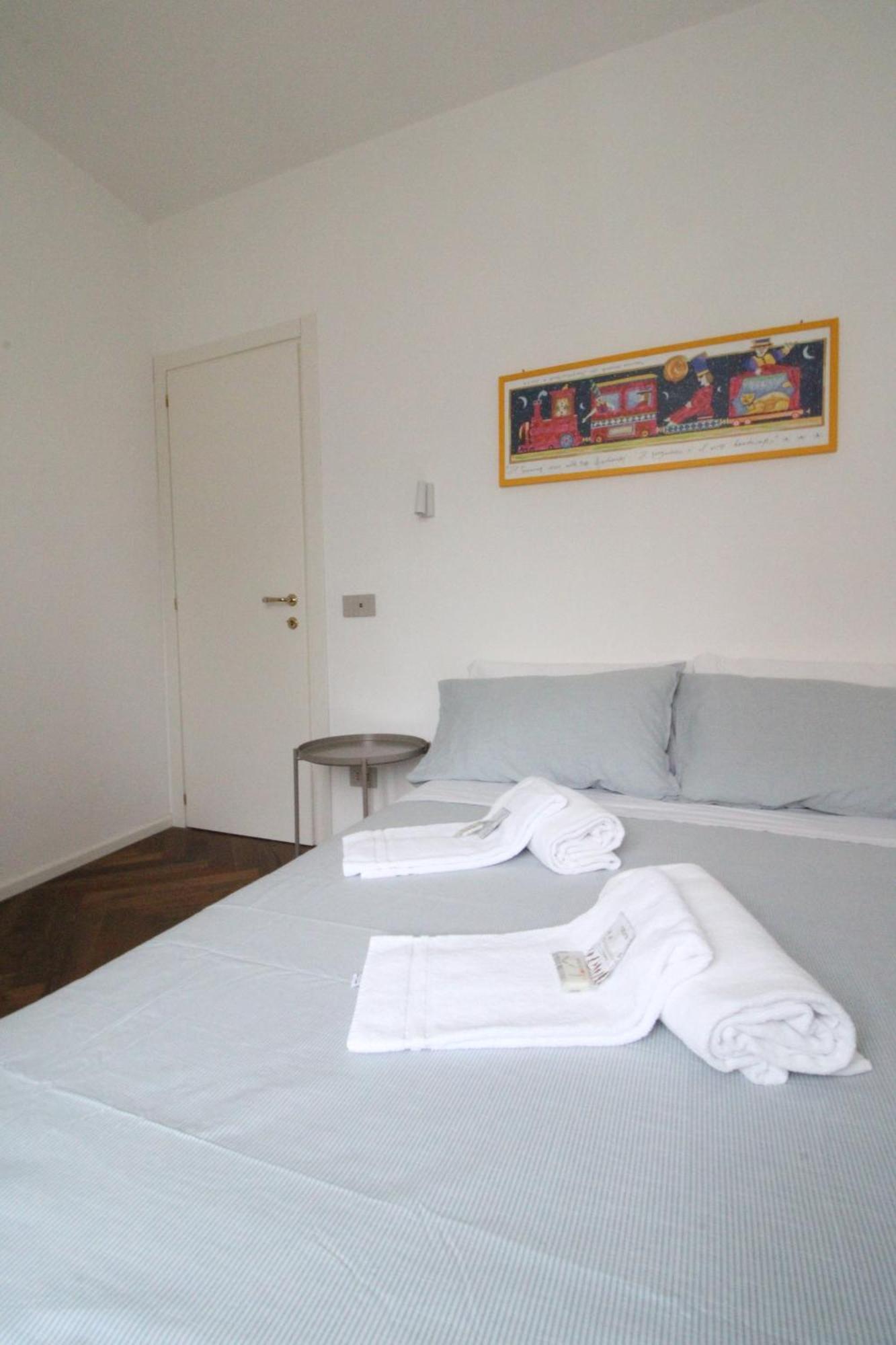 The View Apartment Siena Bagian luar foto
