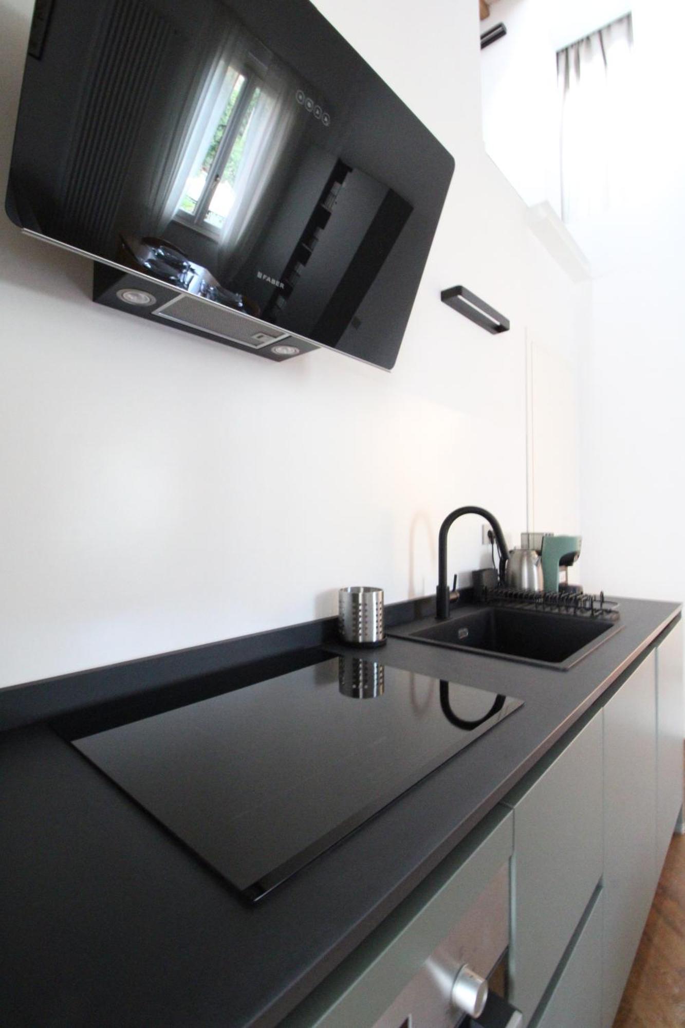 The View Apartment Siena Bagian luar foto