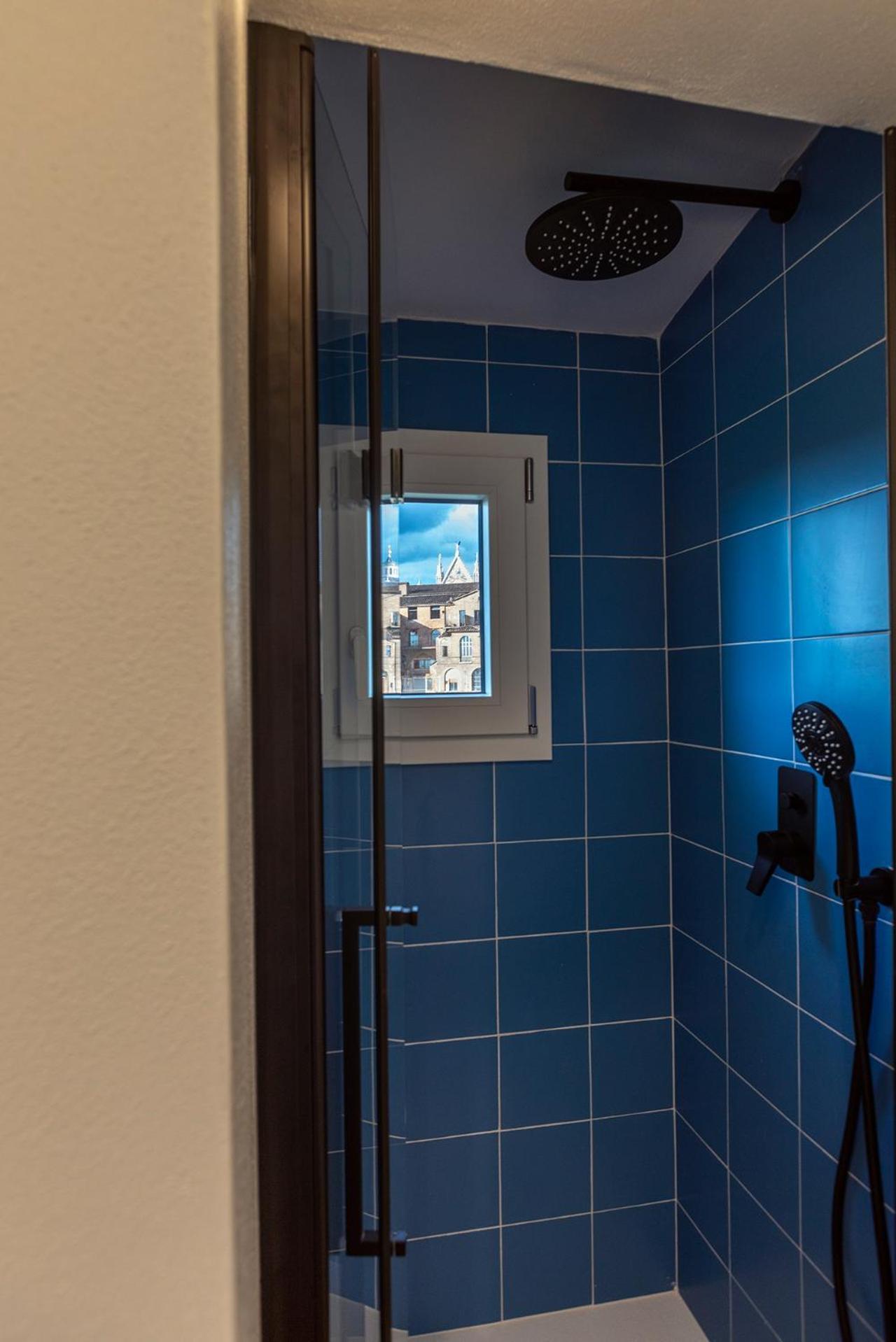 The View Apartment Siena Bagian luar foto